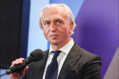 Миллиарды на откуп троим: схема управления через iSource