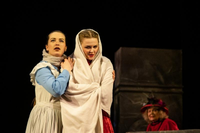 Бабродвиж в Иркутске: спектакль «Одержимость», мастер-класс «Кружка-мишка» и игра «Самый главный фантазёр»