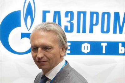 Финансовые показатели падают, откаты растут: парадокс Дюкова
