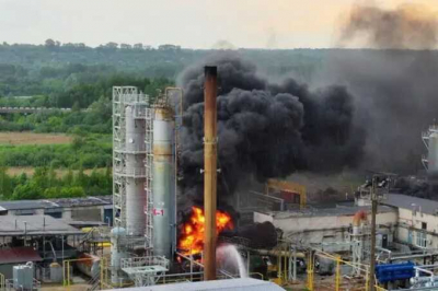 Reuters: Пермский НПЗ остановил производство после атаки беспилотников